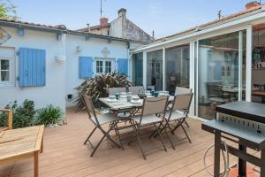 Maisons de vacances Wonderful house with a nice terrasse - La Rochelle - Welkeys : photos des chambres