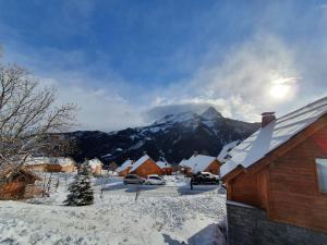 Joli appartement avec terrasse vue sur les montagnes