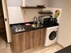 Moderno monoambiente a 100mts de la playa