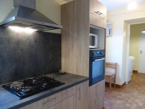 Gîte spacieux à La Guillermie, animaux acceptés, jardin - FR-1-489-188