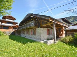 Chalet moderne 10 pers près des pistes avec parking et WIFI - FR-1-684-20