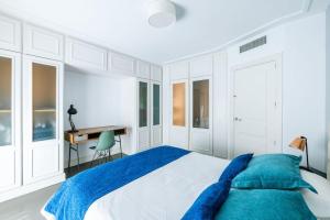Amazing flat 5 balconies in Chueca - Gran Via