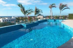 Playa del Carmen Downtown Studio with Rooftop Pool - Walk to 5th Ave & the Beach