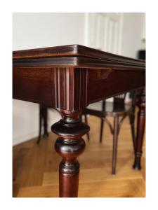 NEW! WARM and COSY apartment with private ENTRANCE and PARKING in a city center