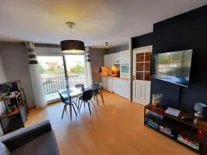 L'art de l'eau PLage ,Studio en résidence privée. - 讷沙泰勒阿尔代洛