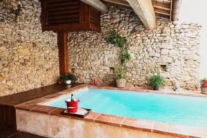 Demeure de la Carmine, sejour bien-etre d'exception, piscine, hammam, champagne - Besset