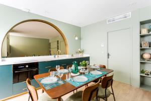Relais Cocorico 2 Bedrooms with AC, 2 bathrooms, 8 min Eiffel Tower