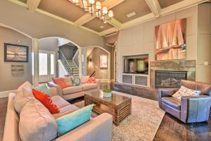 Upscale Family Home with Dock on Lake Hartwell!