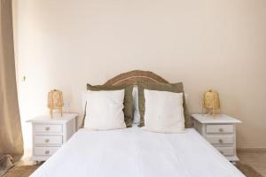 EDEN RENTALS Adeje Pearl Lovely City Center Private Parking