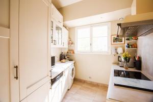 Imperial AP4318 by Riviera Holiday Homes