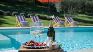 LA VECCHIA PIEVE 8, Emma Villas