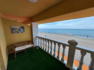 Primera linea de playa , increíbles vistas, amplio