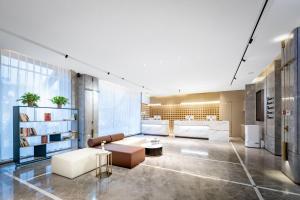 Atour Hotel Tongliao Wanda Plaza