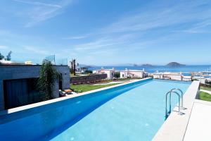Vistaport A - Luxury Villa with Private Pool and Sea View
