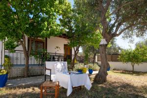 Elenis Cottage, for Natural Living, By ThinkVilla