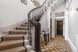 Rowntree One - Stunning Apartment- Grade II listed