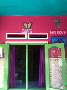 Kubu Pilatus – Family House Lombok