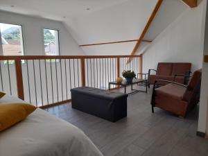 Maisons de vacances Gite les gentianes Fleurs des Pyrenees : photos des chambres