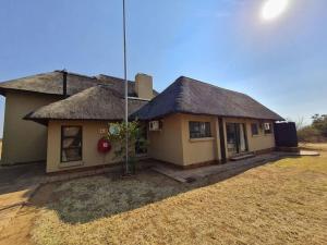 Moshate Lodge Zebula 4 Bedroom Holiday home