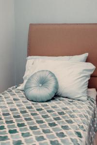 Lovely 4BDR Penthouse w lovely views