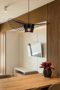 Nest Inn Stiletto Apartment