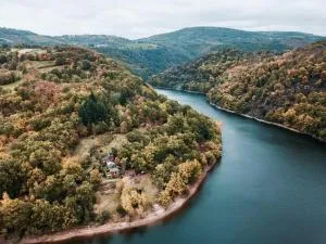 Private Estate with 3 Lake Houses, Sauna & Hot-tub - Lassouts