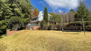 Elm Tree House - Dullstroom - holiday home - Palmer