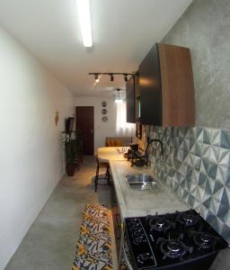 Apartamento Dona Frida Prainha com WiFi pé na areia