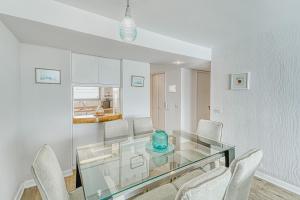 Bay Dream 2B WWifi, Grill & View.