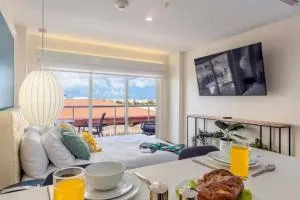 Best Downtown Aruba Vibes! - Punto Fijo