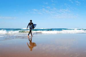 Sea Breeze 3BR WIFI Family and Pet friendly