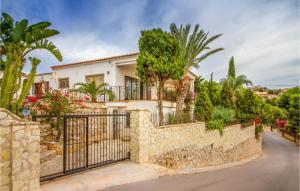 4 Bedroom Gorgeous Home In Campello