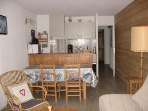 Appartements Appartement Pra-Loup, 2 pieces, 6 personnes - FR-1-691-19 : photos des chambres