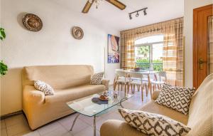 2 Bedroom Lovely Apartment In Orihuela