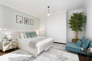 Ultimate Stay 2BR Sea View at JBR Beach Ain Dubai High Floor Luxury Stay