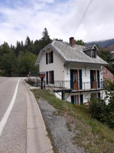 Maison du Guier au coeur du massif