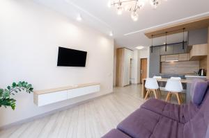 Petrovdom 41b-59b-90b-77b stunning City View apartments at RC Kvartet, Central Railway Station