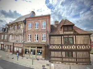 Maisons de vacances Maison cosy avec jardin en plein centre historique : photos des chambres