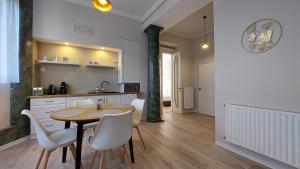 Castle Apartman ****