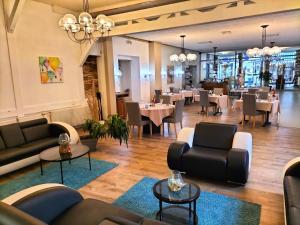 Hotels Hotel Restaurant Herard : photos des chambres