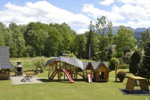 Domki i pokoje Toporówka