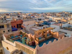 Mama Lova Hôtel, Riad, Restaurant & Spa