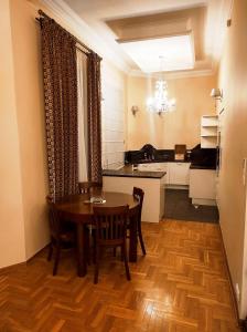 Wilcza 65 APARTMENT