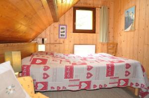 B&B / Chambres d'hotes La Grange Aux Loups : photos des chambres