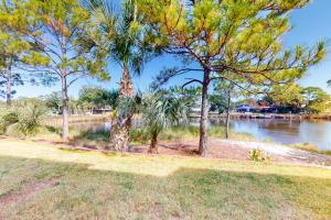 The Inn at St. Thomas Square #201