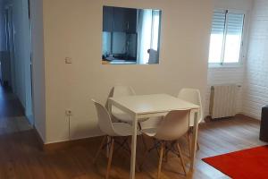 Precioso piso-apartamento en barrio de Zaragoza