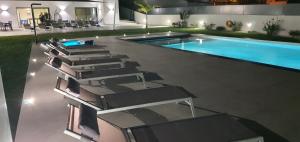 Sunrise Villa by Laranjal Rentals