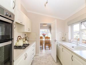 12 Bucklesham Park
