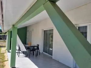 La Cabane aux lacs ~ Maison cosy au calme - 圣保罗恩波恩