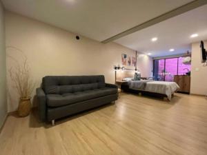 Loft cerca del Palacio de Exposiciones NID102 By Roots Rentals